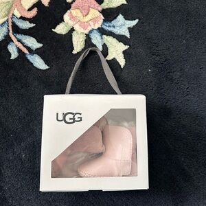 Uggs Caden pink slip on shoes NIB